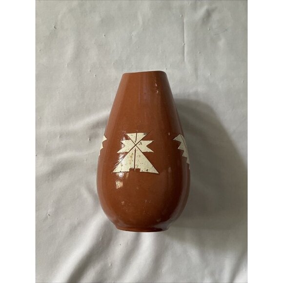 Handcrafted Native American Style Terra Cotta Vase W/ White Geometric Patterns - Picture 2 of 14